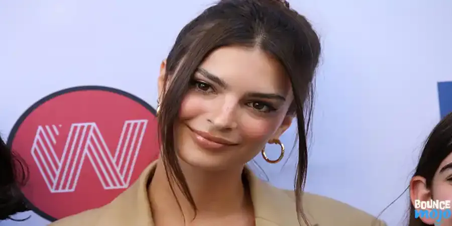 Emily Ratajkowski Emily Ratajkowski