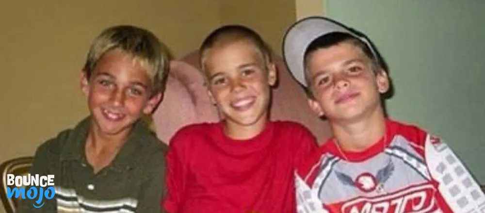 Justin Bieber Early Life Justin Bieber Early Life