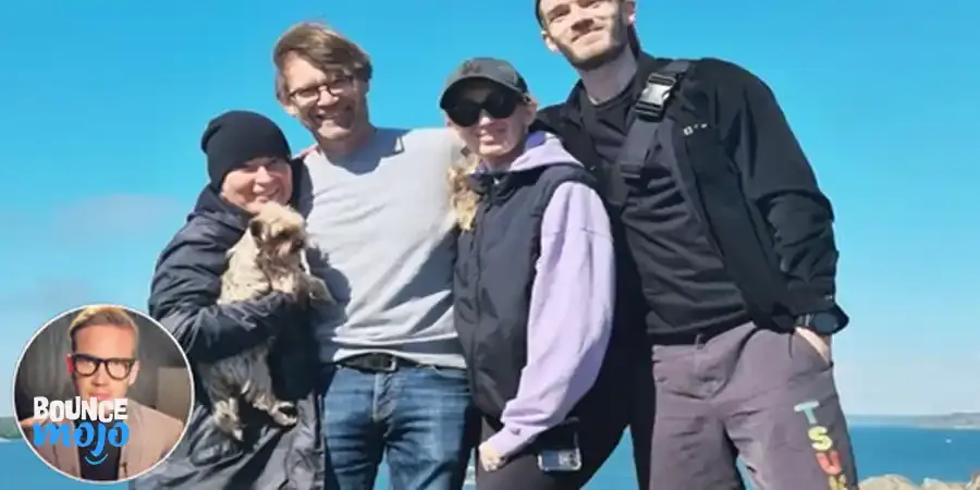 Pewdiepie Family & Relationship